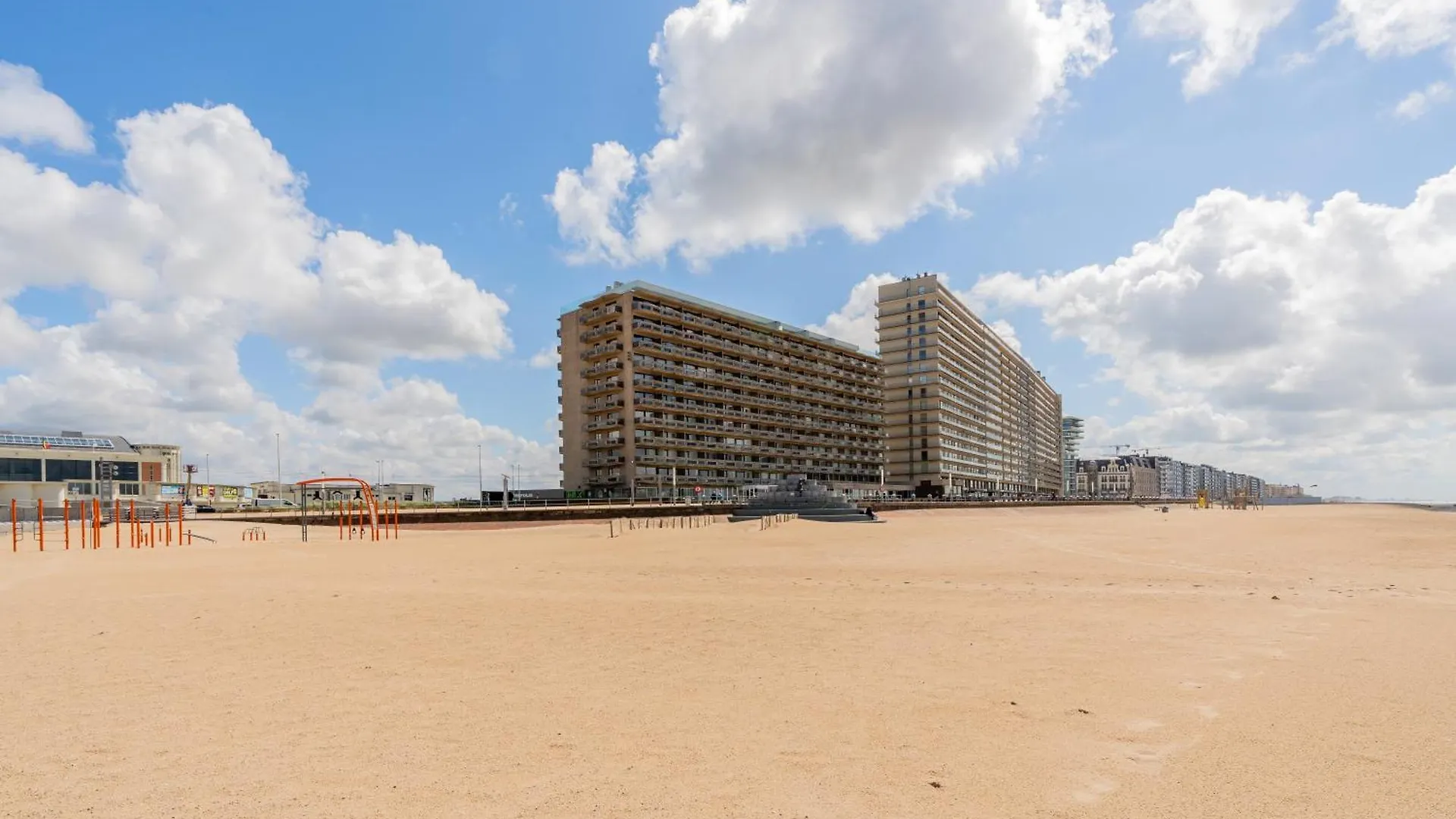 Aldis I 05-18 Apartment Ostend Belgium